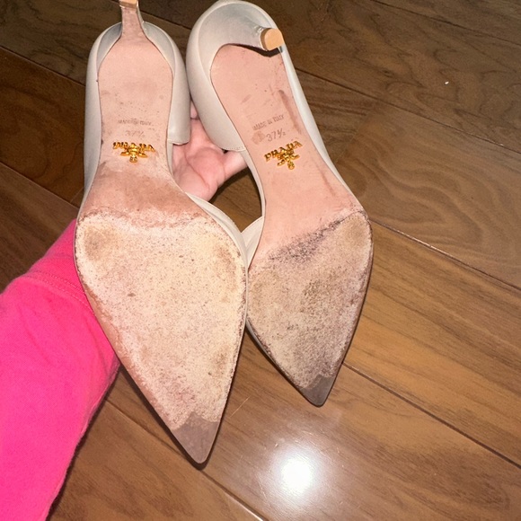 Prada shoes. - Picture 9 of 9